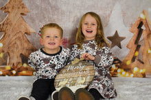 Load image into Gallery viewer, Sweatshirts