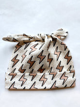 Load image into Gallery viewer, Knot Top Hat