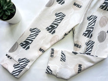 Load image into Gallery viewer, Wild Two Leggings